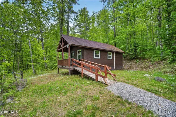 L4.2-4.4 US-9, Schroon Lake, NY 12870