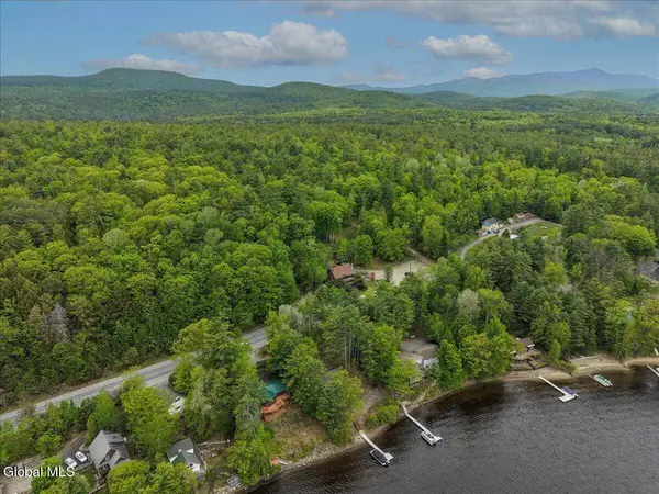 L4.2-4.4 US-9, Schroon Lake, NY 12870