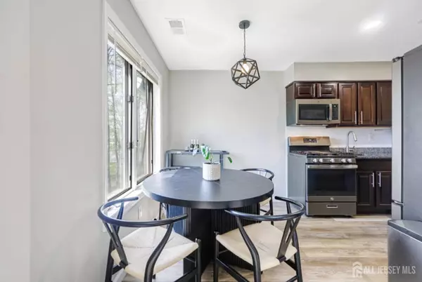 715 Peach ST, Avenel, NJ 07001