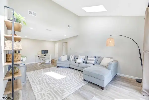 715 Peach St, Woodbridge Twp., NJ 07001