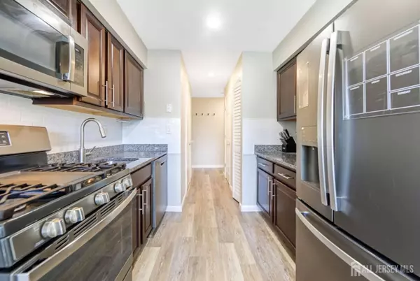 715 Peach ST, Avenel, NJ 07001