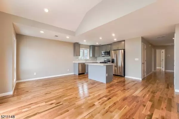 255 Chadwick Ave #2, Newark City, NJ 07108