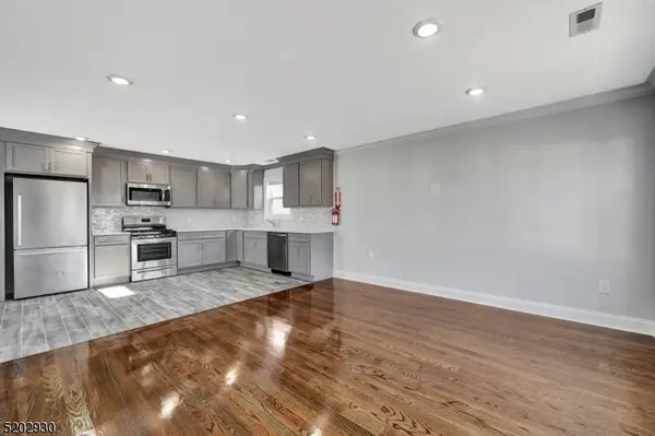 126 N 15Th St, Apt 2 #2, East Orange City, NJ 07017