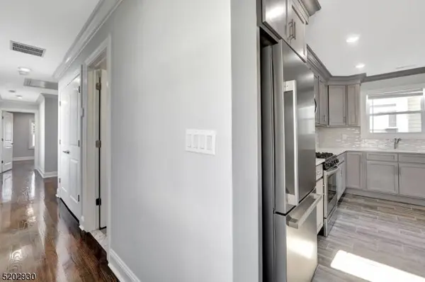 126 N 15Th St, Apt 2 #2, East Orange City, NJ 07017