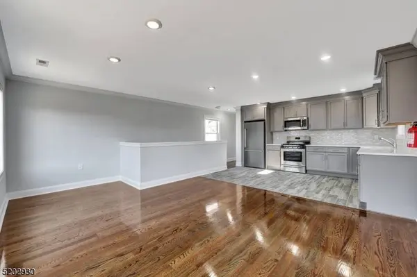 126 N 15Th St, Apt 2 #2, East Orange City, NJ 07017