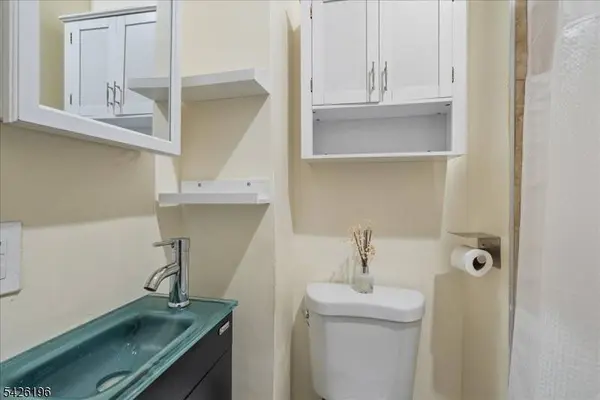 76 Mount Prospect Ave, Newark City, NJ 07104