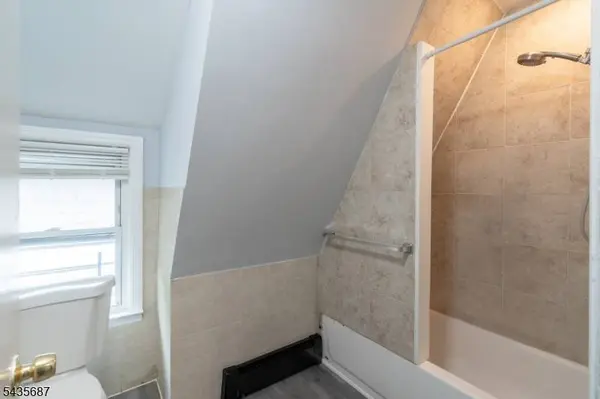 105 Shepard Ave, Apt 3 #3, East Orange City, NJ 07018