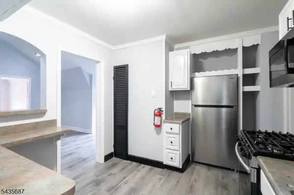 105 Shepard Ave, Apt 3 #3, East Orange City, NJ 07018