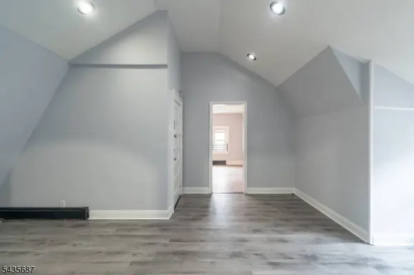 105 Shepard Ave, Apt 3 #3, East Orange City, NJ 07018