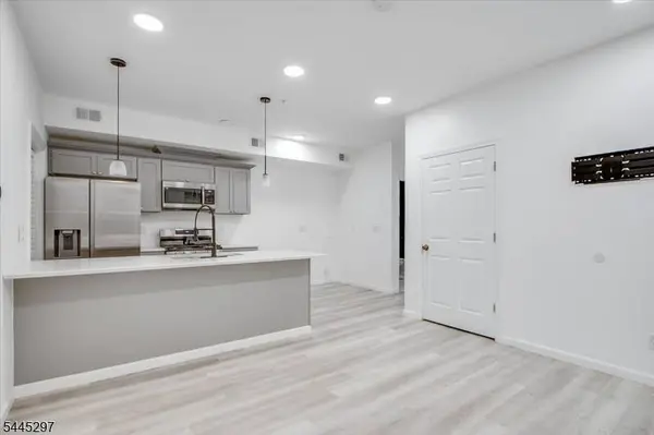 500 S 18th St, Apt 1 #1, Newark City, NJ 07103