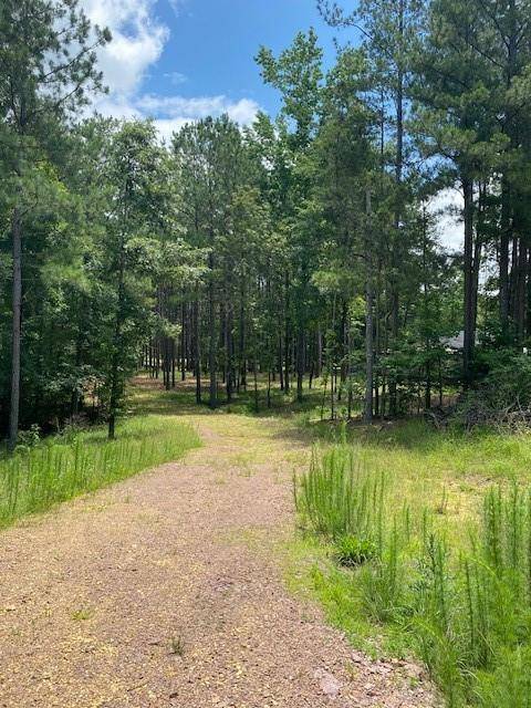 764 Everett Springs RD NE, Calhoun, GA 30701