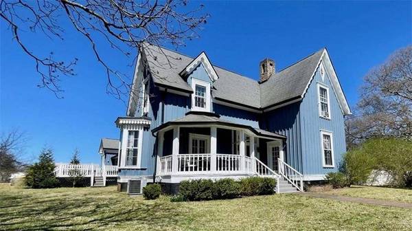 6 River ST SW, Cave Spring, GA 30124