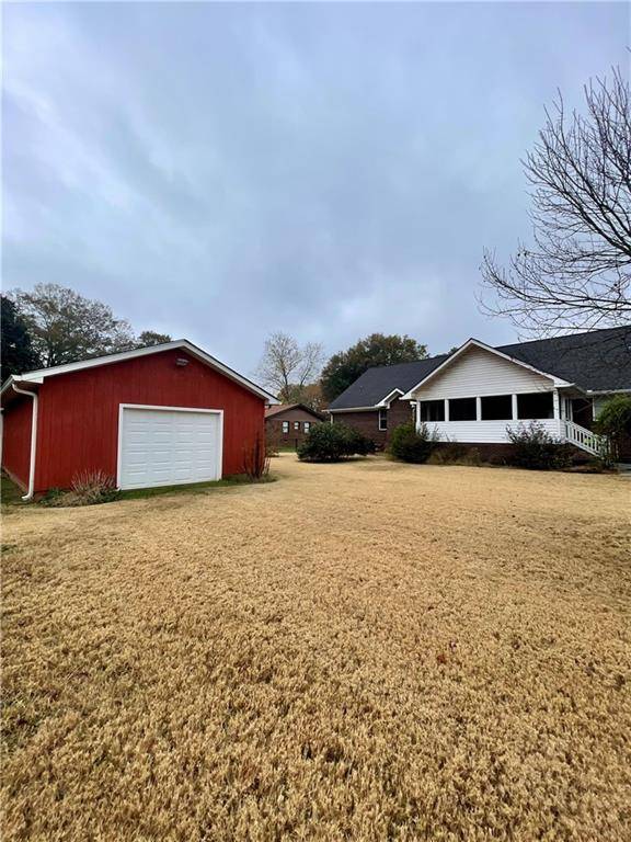 11 Paige ST, Cartersville, GA 30121