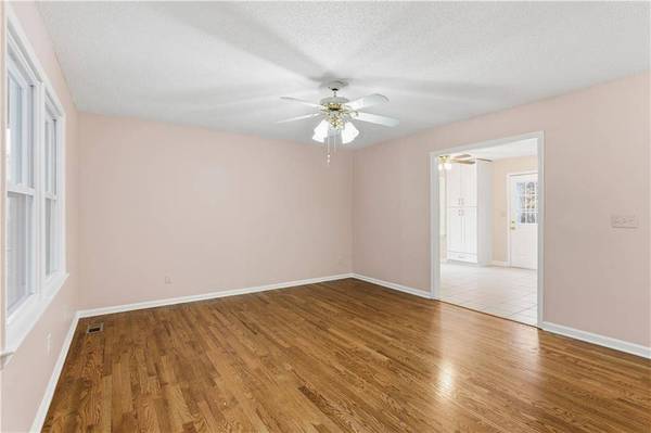 103 Amber CT, Dallas, GA 30132