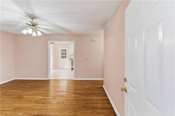 103 Amber CT, Dallas, GA 30132