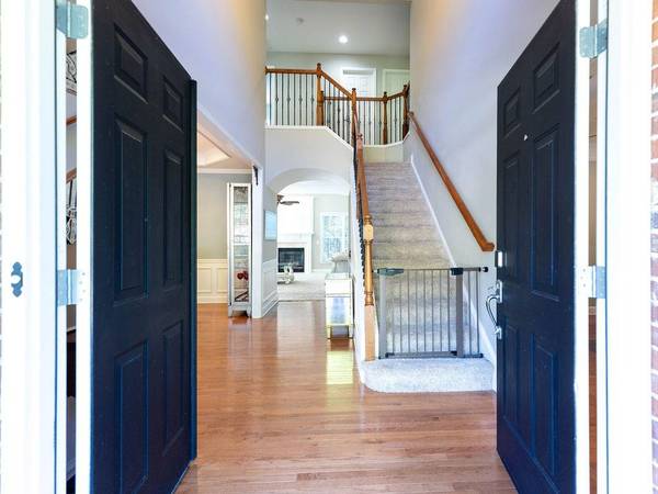 315 Harmony Lake Dr, Canton, GA 30115-1800