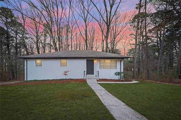 570 Harris CT SW, Marietta, GA 30060