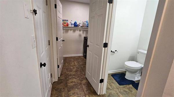 13030 CRABAPPLE LAKE DR, Roswell, GA 30076