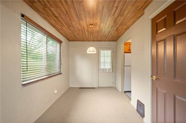 2748 Columbia Ave, Braddock Hills, PA 15221