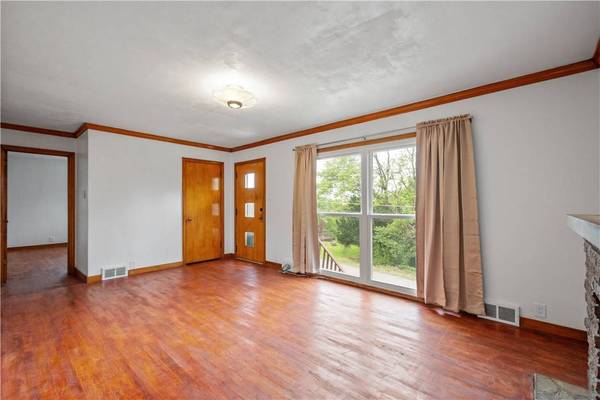 505 School St, West Mifflin, PA 15122