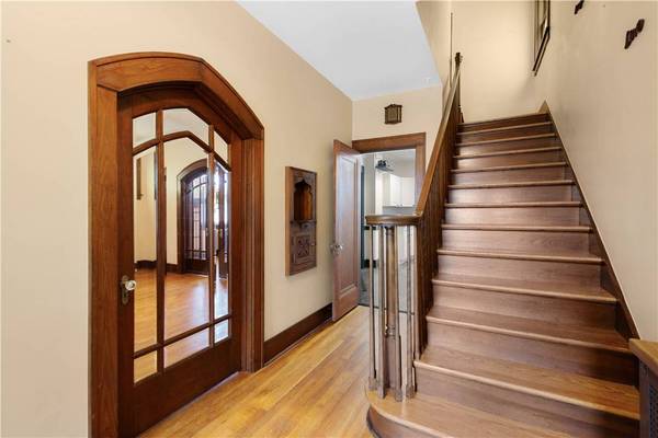 512 Gorgas St, Arlington, PA 15210