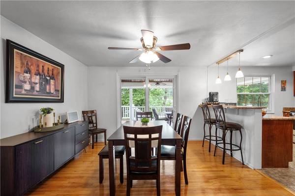 3100 Albine Dr, Shaler, PA 15116