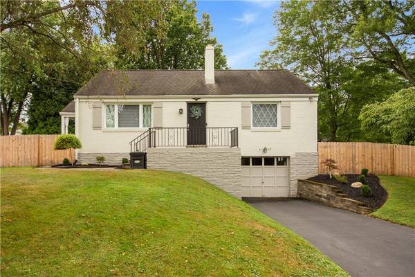 107 Phillips Dr, Peters Twp, PA 15317