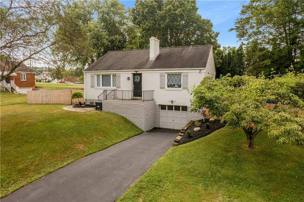 107 Phillips Dr, Peters Twp, PA 15317