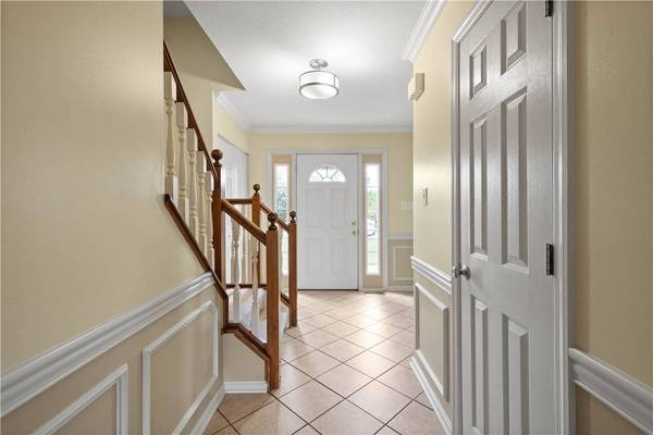 921 Bideford Dr, South Park, PA 15129