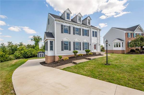 921 Bideford Dr, South Park, PA 15129