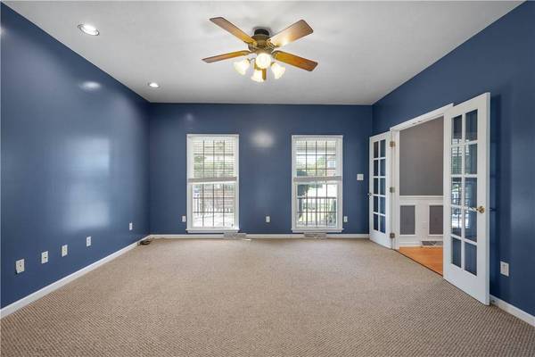 217 Parkridge Pl, South Park, PA 15129