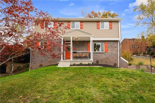 397 Cavan Dr, Pleasant Hills, PA 15236