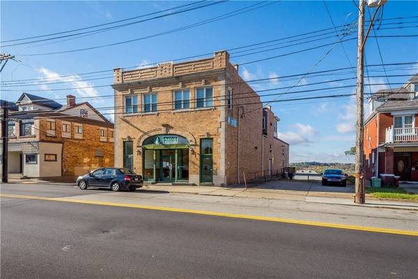 1728-1732 Brownsville Rd, Carrick, PA 15210