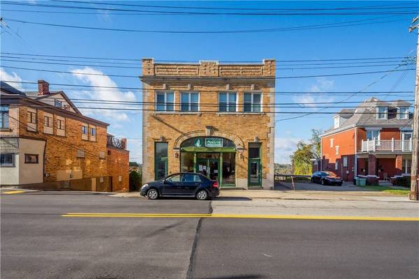 1728-1732 Brownsville Rd, Carrick, PA 15210