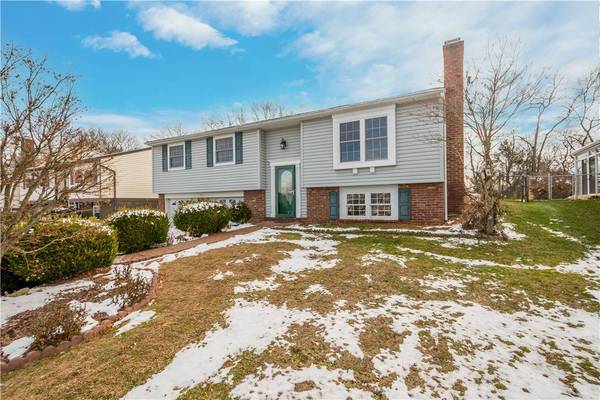 186 Sylvania Dr, South Park, PA 15236