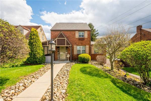 810 Irwin Dr, Baldwin Boro, PA 15236