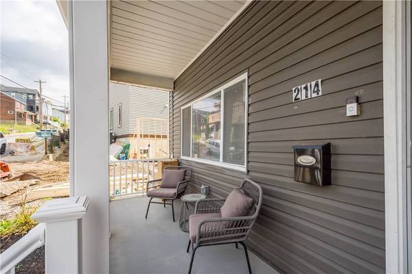 214 N Aiken Ave, Garfield, PA 15206