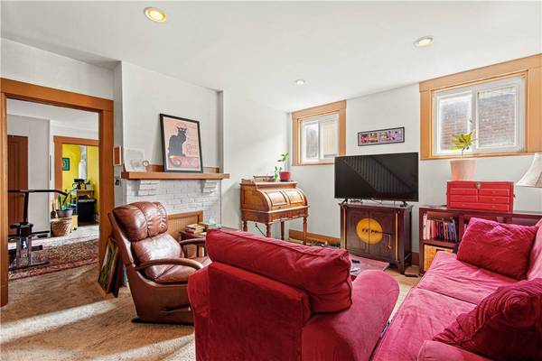 553 Clemesha Ave, Brookline, PA 15226