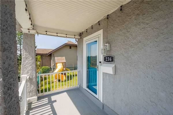 236 Richfield St, Overbrook, PA 15234
