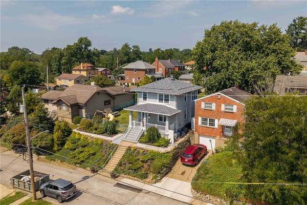 236 Richfield St, Overbrook, PA 15234