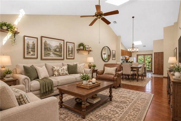 1407 Greenbriar Ct, South Park, PA 15129