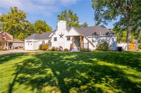 213 Drake Rd, Bethel Park, PA 15102