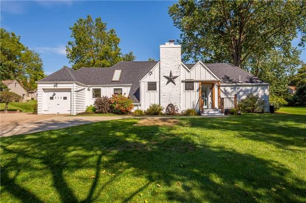 213 Drake Rd, Bethel Park, PA 15102