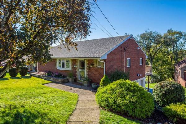 210 Linhart Ln, Baldwin Boro, PA 15236