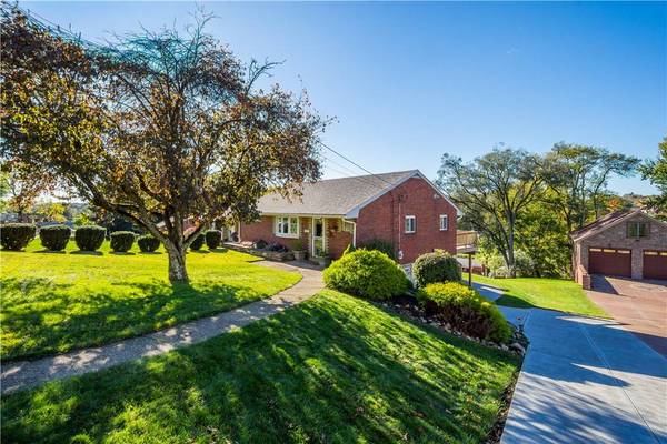210 Linhart Ln, Baldwin Boro, PA 15236