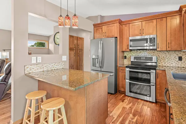 3343 Quarry AVE, Anoka, MN 55303