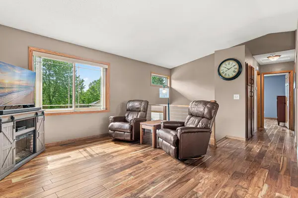 3343 Quarry AVE, Anoka, MN 55303