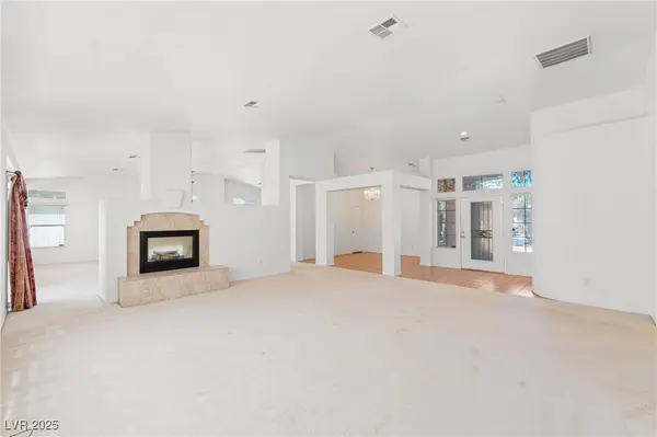 7411 Thornbuck PL, Las Vegas, NV 89131