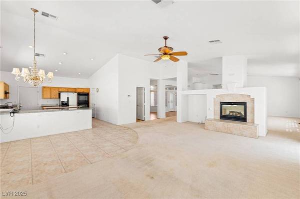 7411 Thornbuck PL, Las Vegas, NV 89131