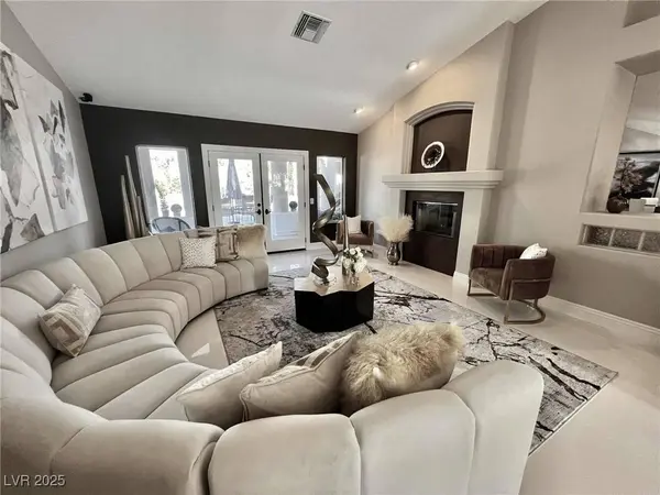 3240 W Richmar AVE, Las Vegas, NV 89139